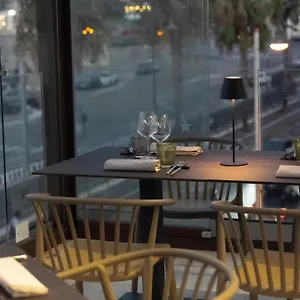 3* Отель Petit